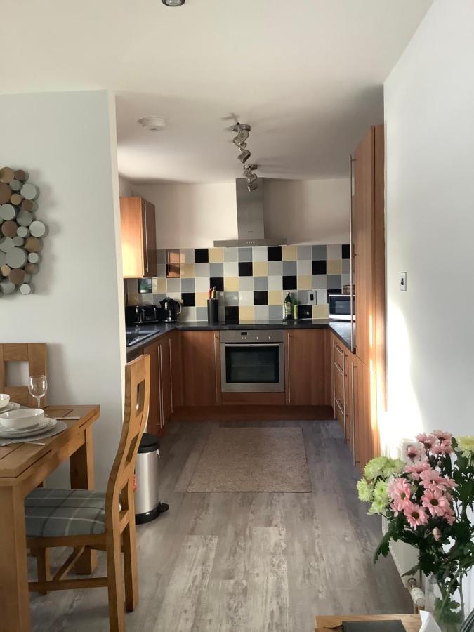 37 Farraline Court, City Centre Apartment Inverness Eksteriør billede