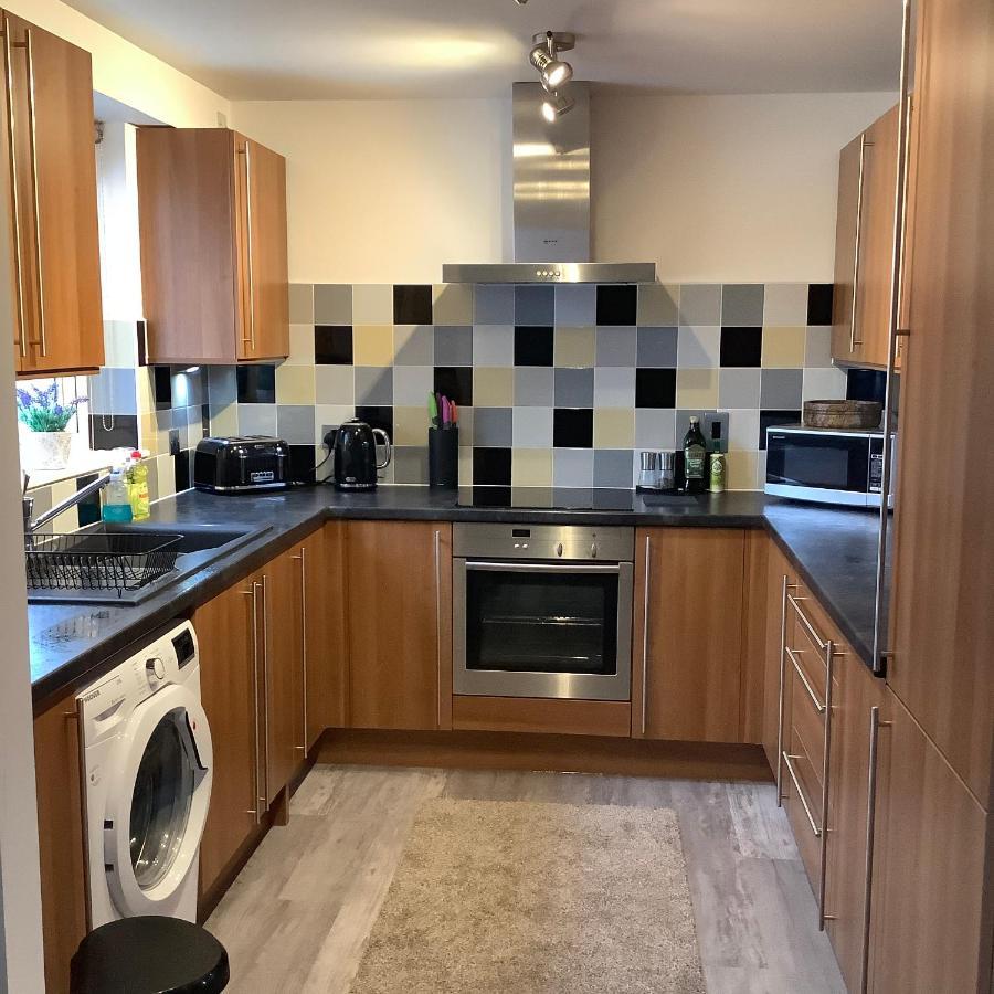 37 Farraline Court, City Centre Apartment Inverness Eksteriør billede